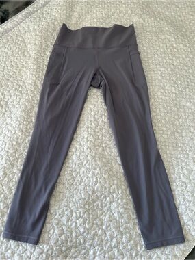 Athleta Lavender-Purple/ Mauve Salutation Stash Pocket II 7/8 Tight (NWOT)